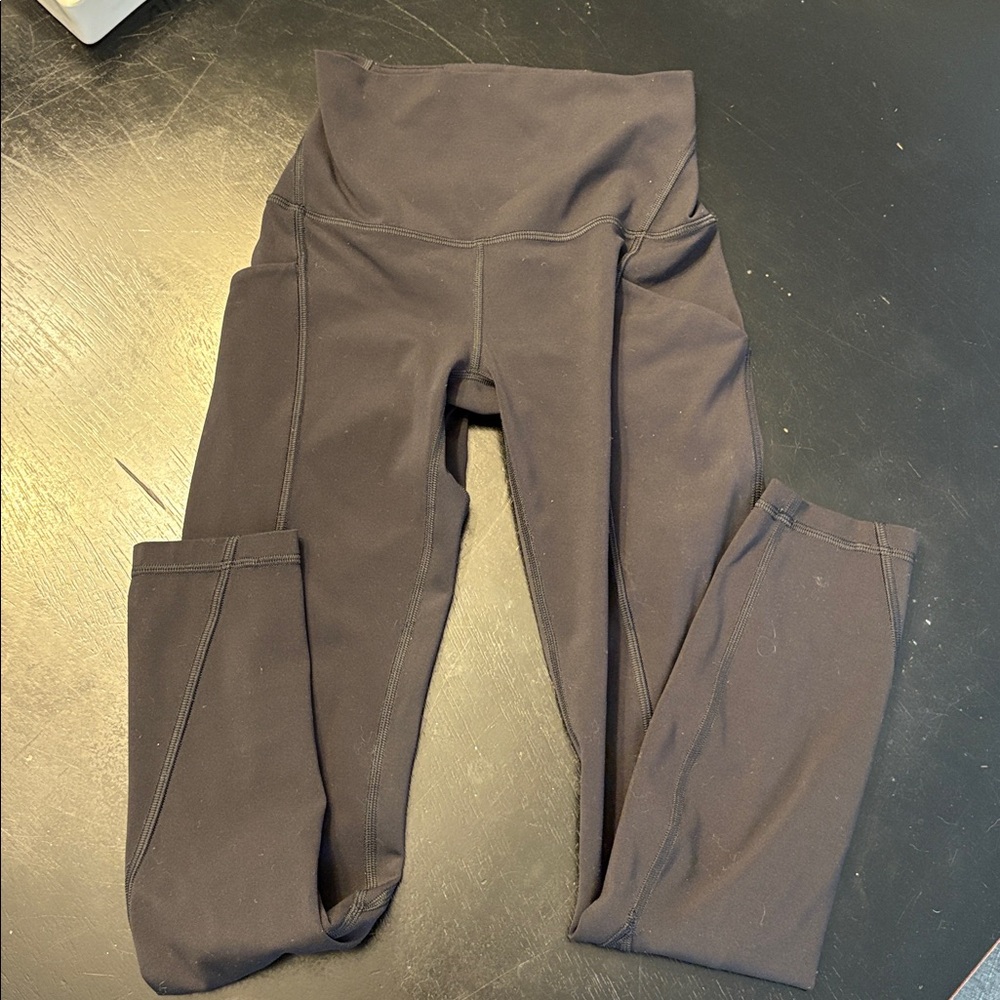 Lululemon High-Waisted Black Leggings size 2